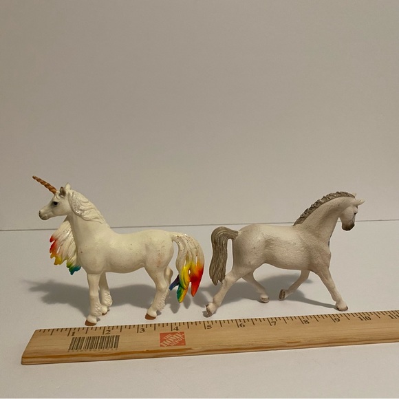 Schleich White Unicorn Horse Fantasy Toy Figure Flowers Glitter Lot x 2 Bundle - Picture 6 of 6